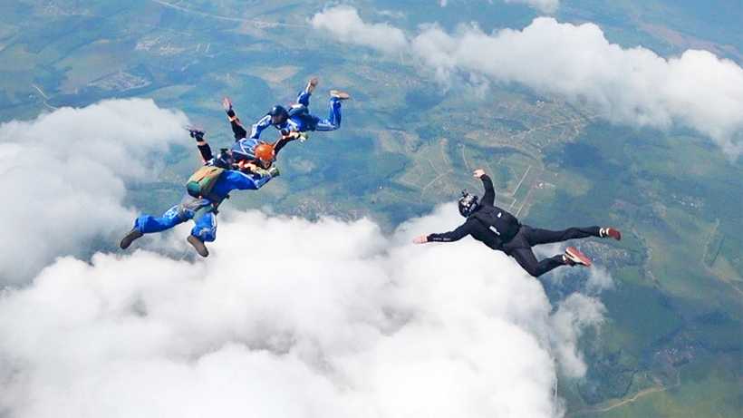 Видеосъемка прыжка с парашютом в тандеме